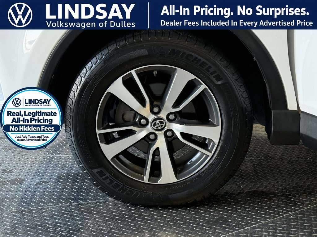 Used 2017 Toyota RAV4 XLE w/ Carpet Mat Package FWD image 8