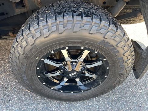 Used 2015 Ford F150 Lariat w/ Equipment Group 502A Luxury image 15