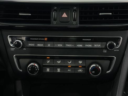 Used 2020 Kia Optima SE FWD image 24