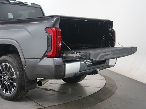 Used 2025 Toyota Tundra Limited image 29