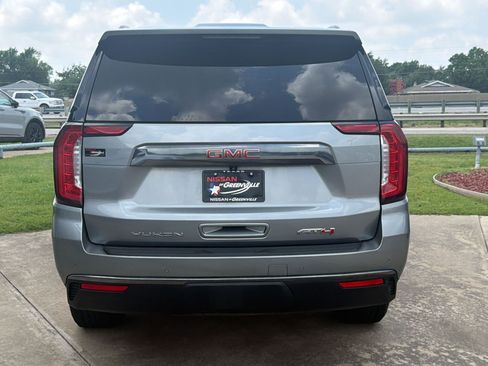 Used 2023 GMC Yukon AT4 AWD/4WD image 10