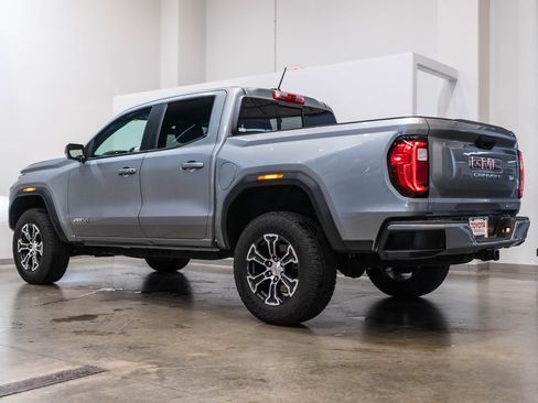Used 2024 GMC Canyon AT4 w/ Technology Package AWD/4WD image 7