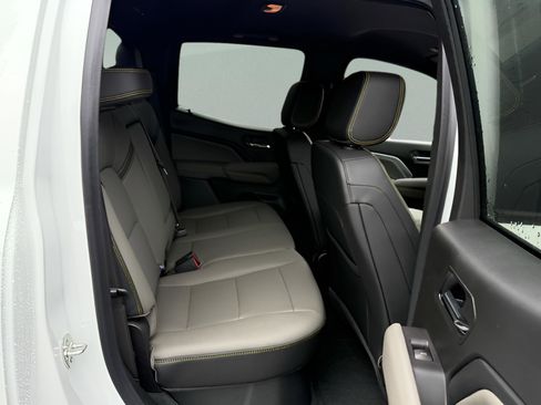 New 2026 Chevrolet Colorado ZR2 w/ Technology Package image 16