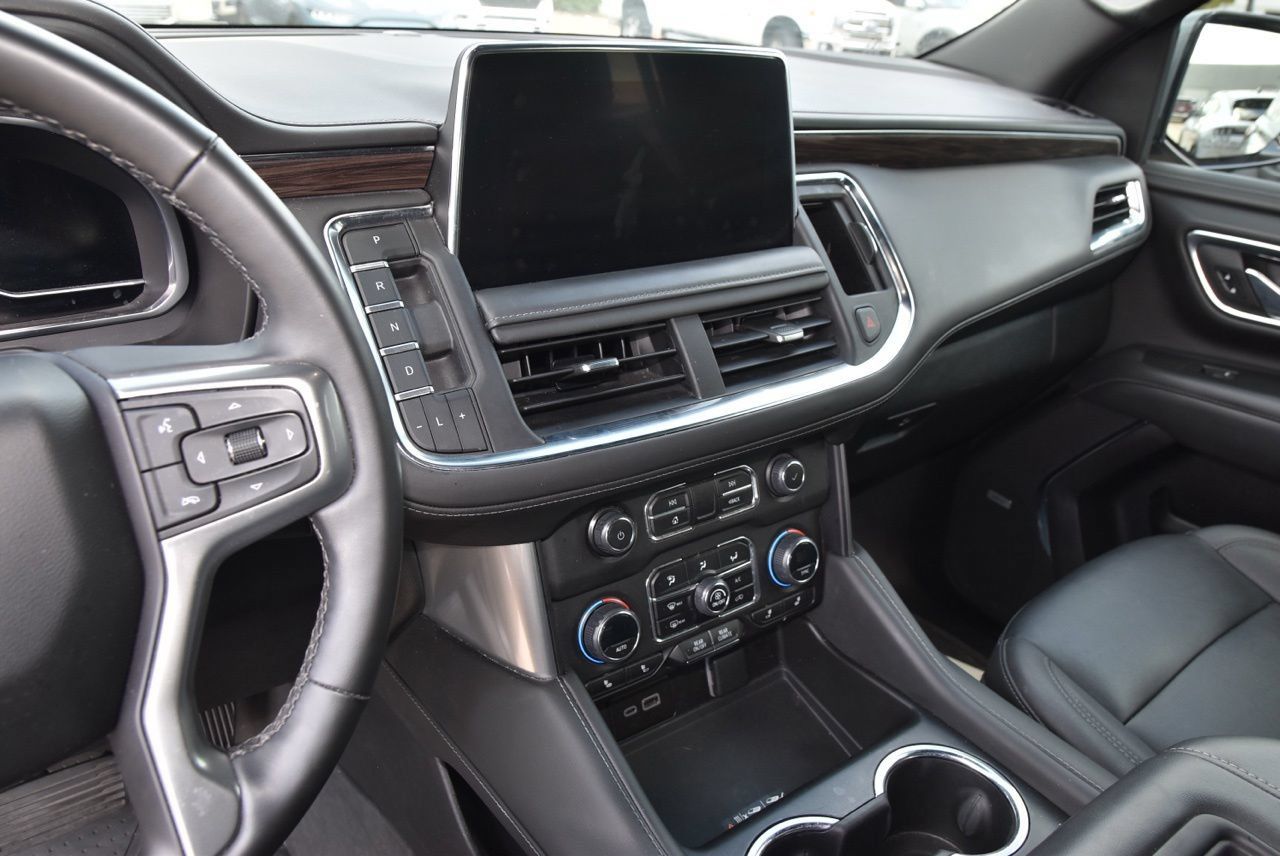 Used 2023 Chevrolet Tahoe LT w/ LT Signature Package RWD image 9
