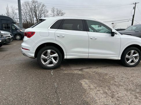 Used 2020 Audi Q3 2.0T Premium w/ Convenience Package image 15