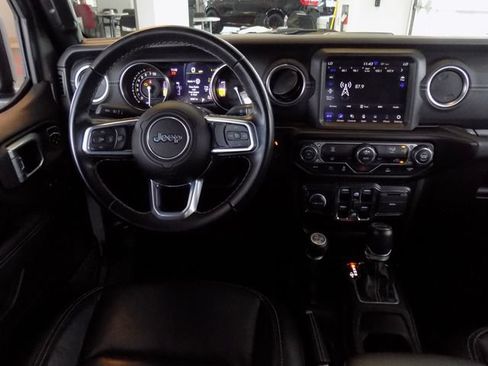 Certified 2022 Jeep Wrangler Unlimited Sahara AWD/4WD image 12