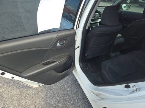 Used 2015 Honda Accord Sport image 12