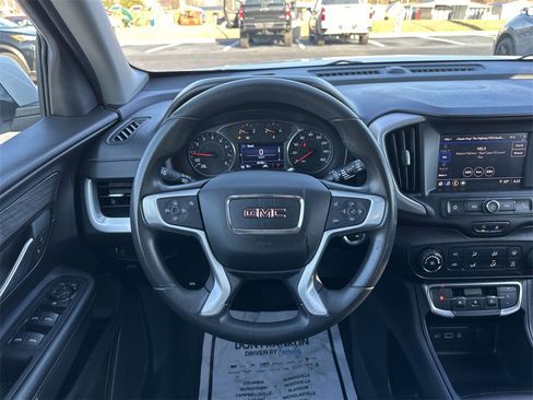 Certified 2024 GMC Terrain SLE image 14