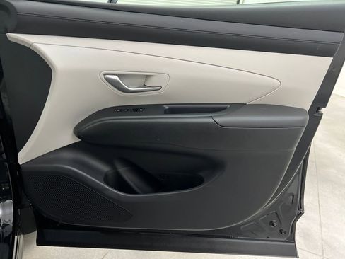 Used 2025 Hyundai Tucson SEL FWD image 24