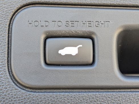 Used 2025 Acura MDX SH-AWD image 14