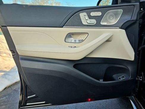 New 2026 Mercedes-Benz GLE 53 AMG 4MATIC Coupe image 19