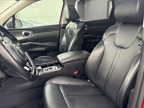 Used 2021 Kia Sorento SX image 13
