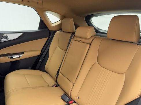 Used 2025 Lexus NX 250 FWD w/ Premium Package image 40