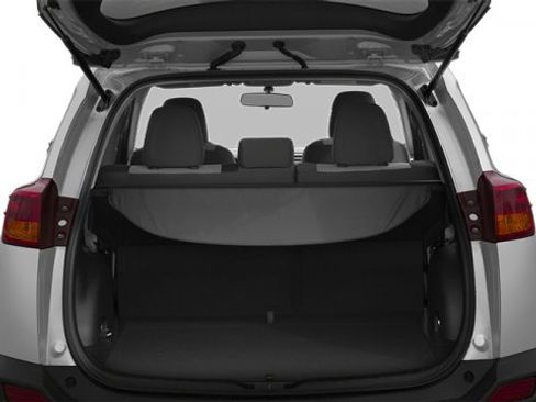 Used 2014 Toyota RAV4 LE image 12