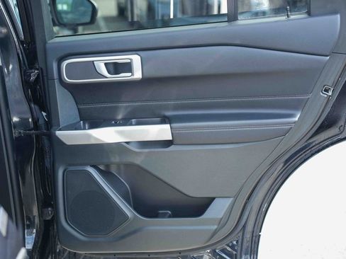 Certified 2024 Ford Explorer XLT w/ Equipment Group 202A AWD/4WD image 20