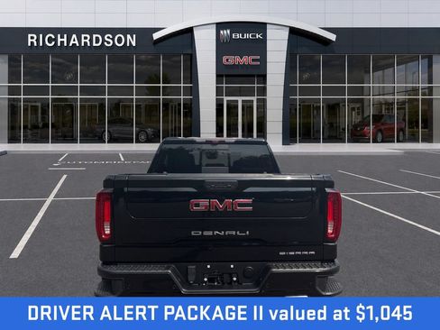 Used 2021 GMC Sierra 1500 Denali w/ Technology Package AWD/4WD image 4