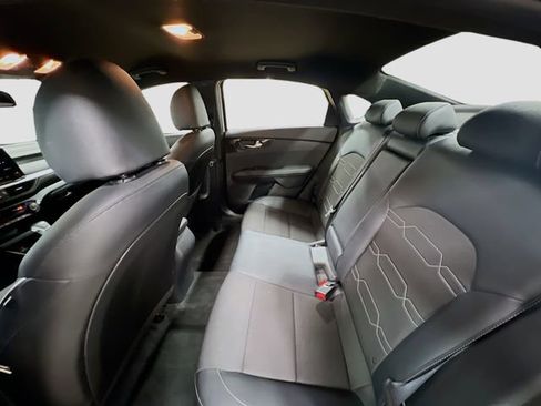 Certified 2023 Kia Forte GT-Line image 23