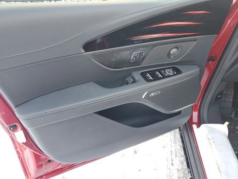 New 2026 Lincoln Nautilus Reserve image 8