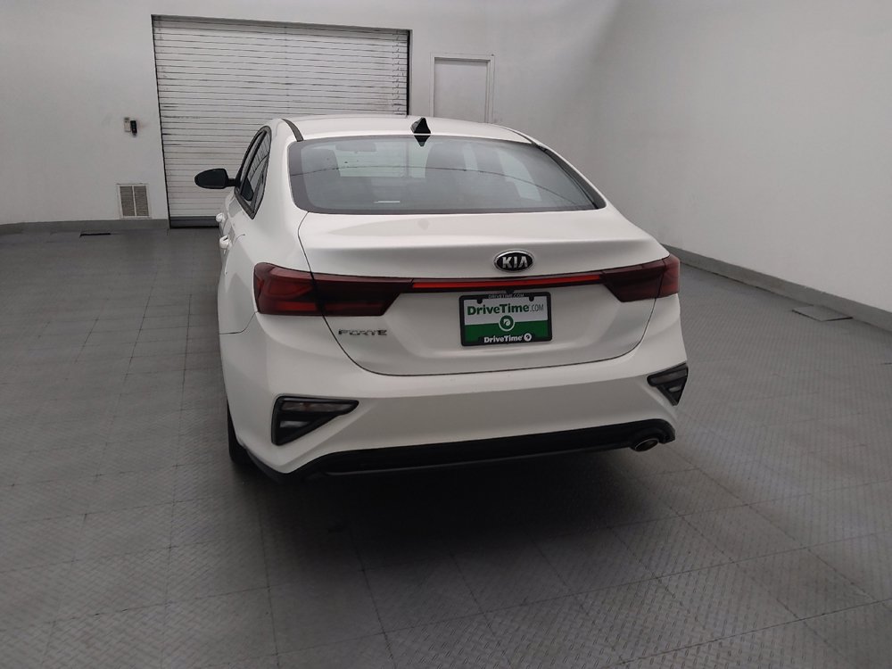 Used 2021 Kia Forte LXS FWD image 6