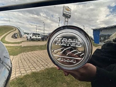 Used 2021 Jeep Wrangler Unlimited Sahara image 29