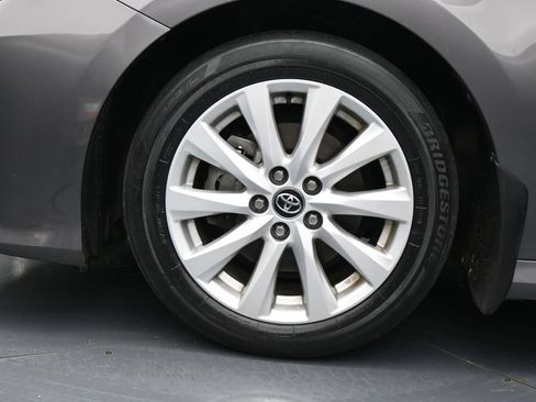 Used 2020 Toyota Camry LE FWD image 26