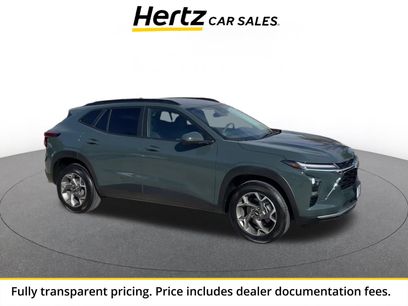 Used 2025 Chevrolet Trax LT