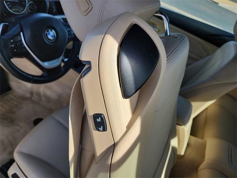 Used 2014 BMW 428i Convertible image 11