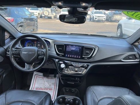 Certified 2019 Chrysler Pacifica Touring-L Plus w/ Advanced Safetytec Group image 13