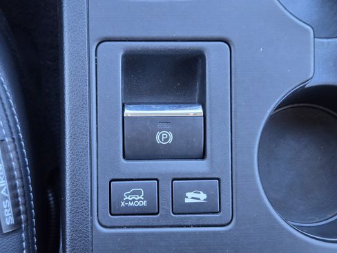 Used 2015 Subaru Outback 2.5i Limited image 24