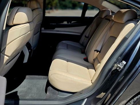 Used 2012 BMW ALPINA B7 ALPINA B7 LWB image 26