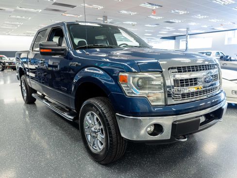 Used 2014 Ford F150 XLT w/ XLT Chrome Package AWD/4WD image 3