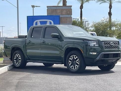 Used 2022 Nissan Frontier SV RWD image 4