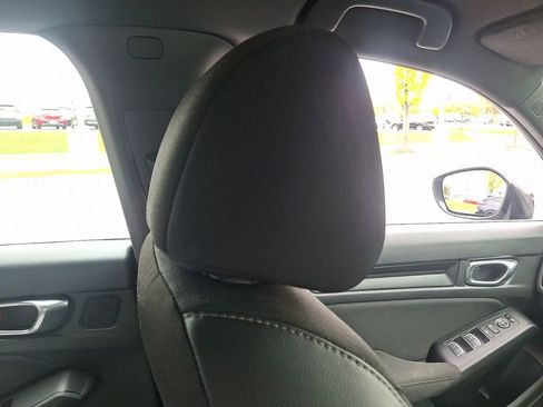 Used 2023 Honda Civic Sport image 13