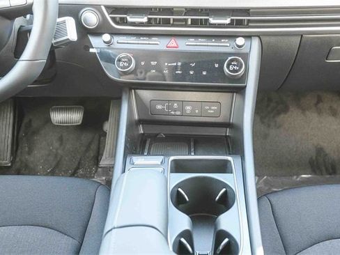 New 2025 Hyundai Sonata SEL image 14