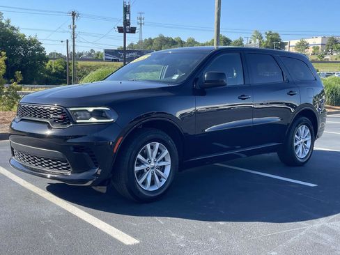 Used 2025 Dodge Durango GT RWD image 3
