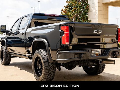 Used 2025 Chevrolet Silverado 2500 ZR2 w/ ZR2 Bison Edition AWD/4WD image 7