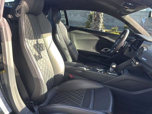 Used 2020 Audi R8 V10 performance image 14