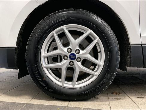 Used 2022 Ford Edge SEL w/ Convenience Package image 7