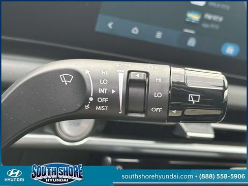 Certified 2025 Hyundai Tucson SEL AWD/4WD image 26