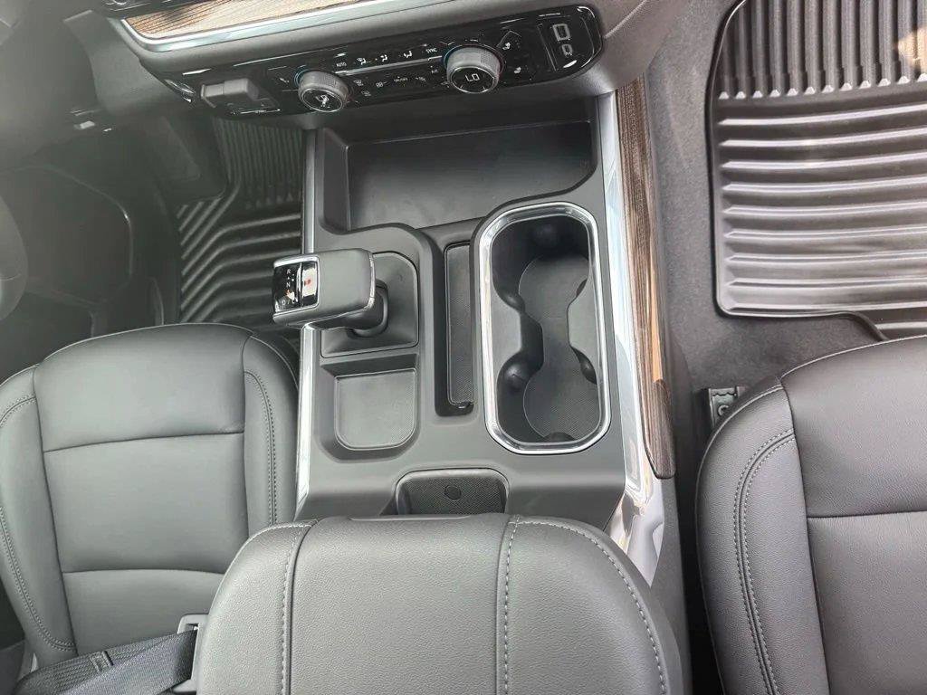 Used 2026 Chevrolet Silverado 1500 LT w/ Texas Edition Plus RWD image 48