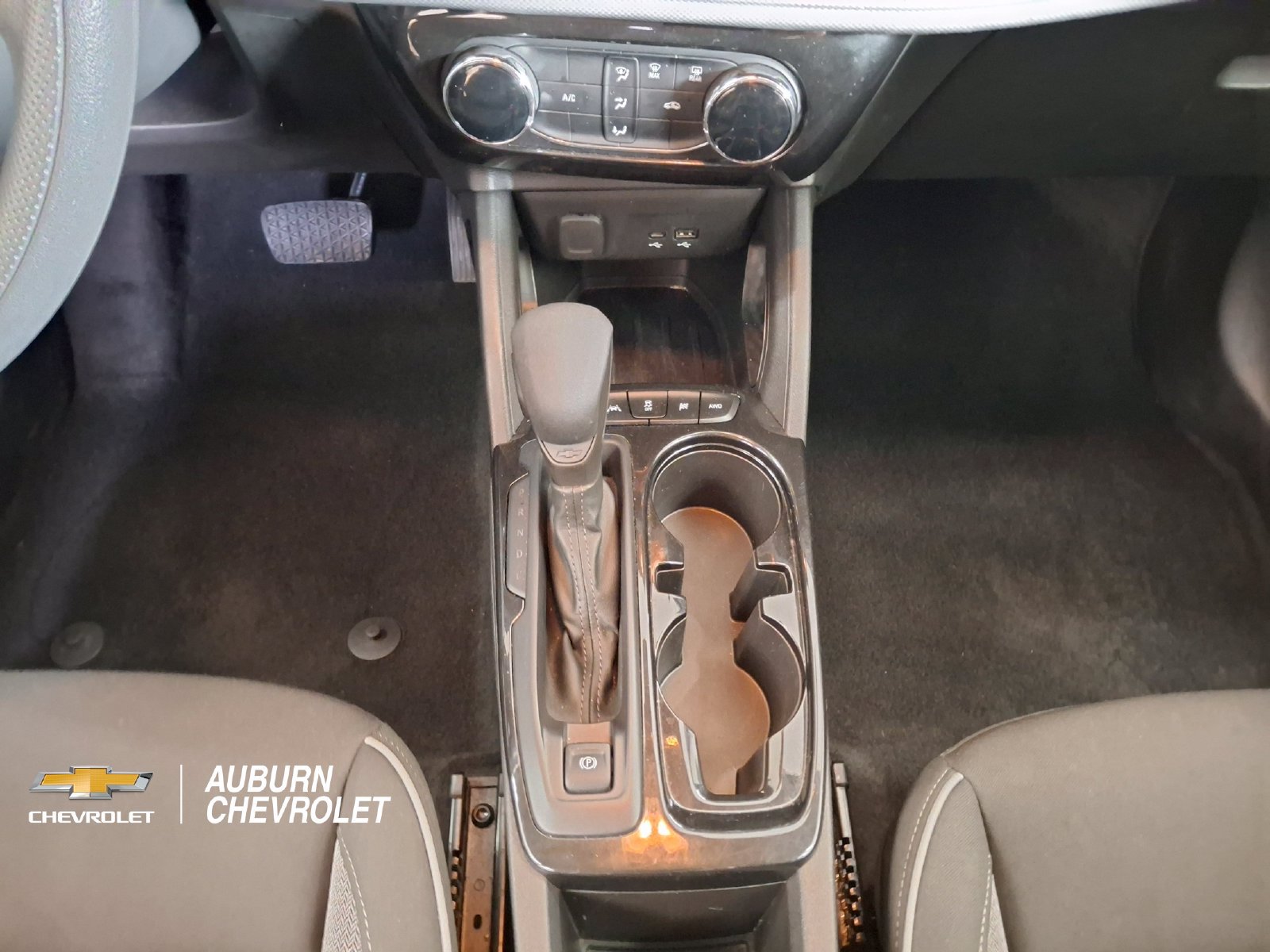 Used 2025 Chevrolet TrailBlazer LT AWD/4WD image 10