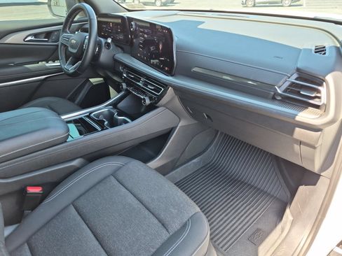 Certified 2024 Chevrolet Traverse LS AWD/4WD image 29