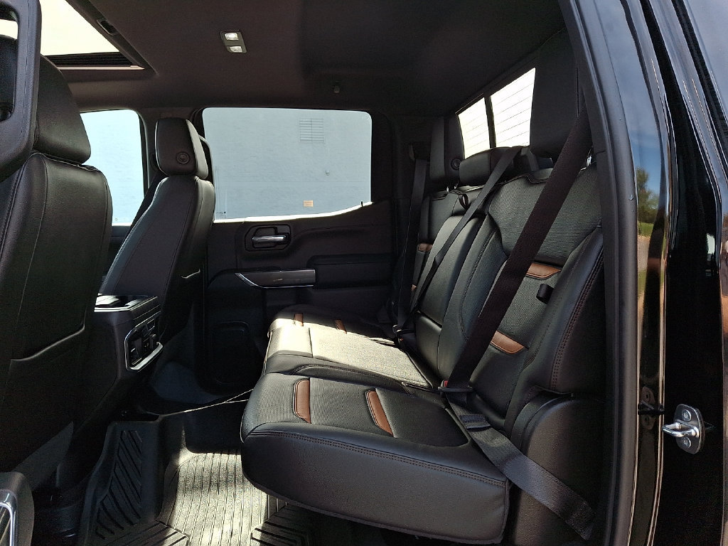 Used 2020 GMC Sierra 1500 AT4 w/ AT4 Premium Package AWD/4WD image 10