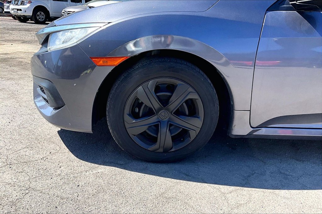 Used 2018 Honda Civic LX image 7