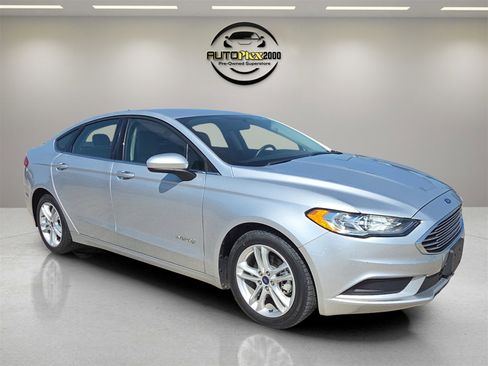 Used 2018 Ford Fusion S image 1