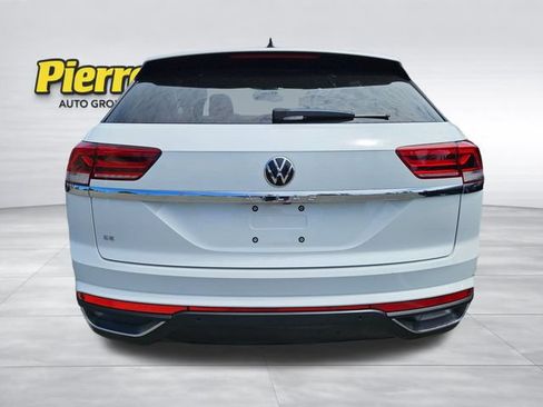 Used 2021 Volkswagen Atlas Cross Sport SE w/ Panoramic Sunroof Package FWD image 5