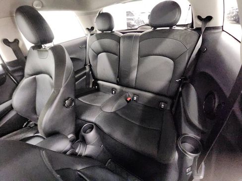 Used 2022 MINI Cooper SE image 13