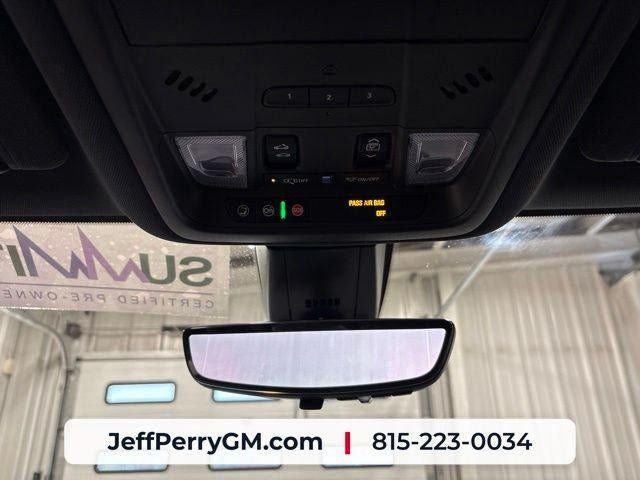 Used 2019 Chevrolet Blazer Premier w/ Sun and Wheels Package AWD/4WD image 20