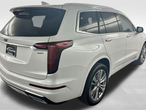 Used 2023 Cadillac XT6 Premium Luxury AWD/4WD image 9