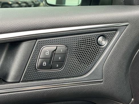 Used 2022 Ford Edge Titanium w/ Equipment Group 301A image 20